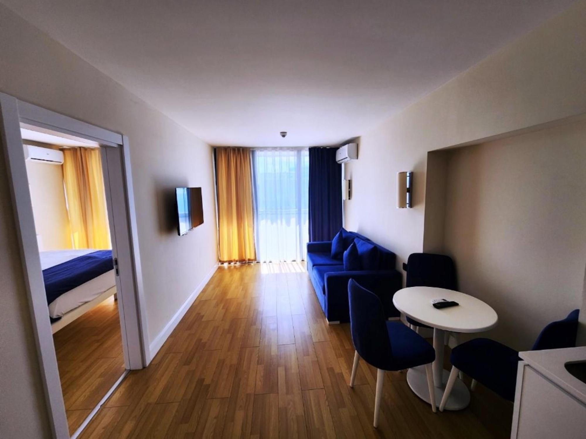 Orbi City Panorama Vip Apartment Batumi Bagian luar foto